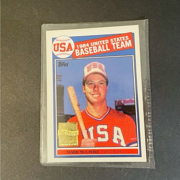 Mark McGwire #401 (RC)
reprint 1999 - Picture 1 of 2